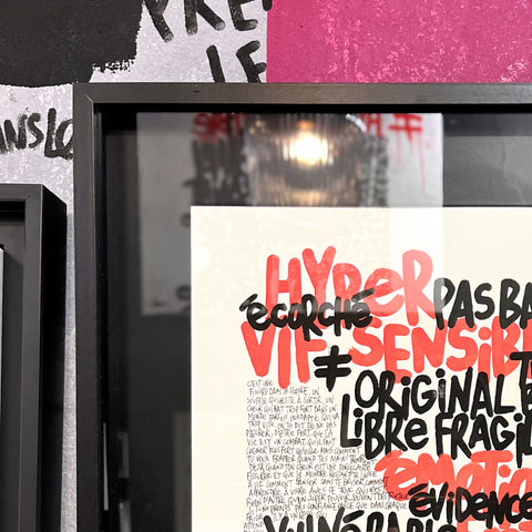 Hypersensible 6 I Œuvre originale encadrée de L’oiseau noir 32x42