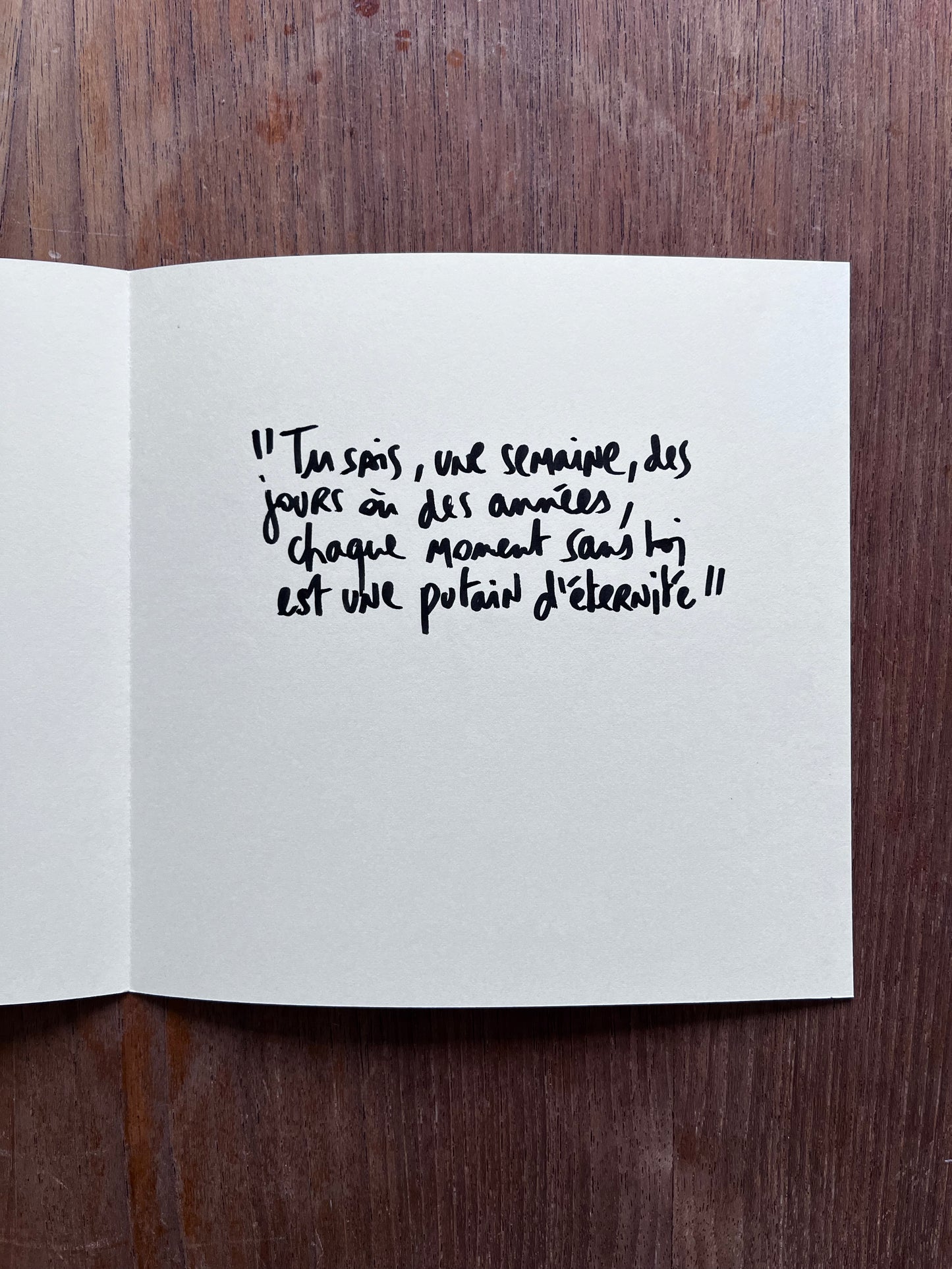 Carte de vœux 2025 "Viens on s'aime encore" Beige